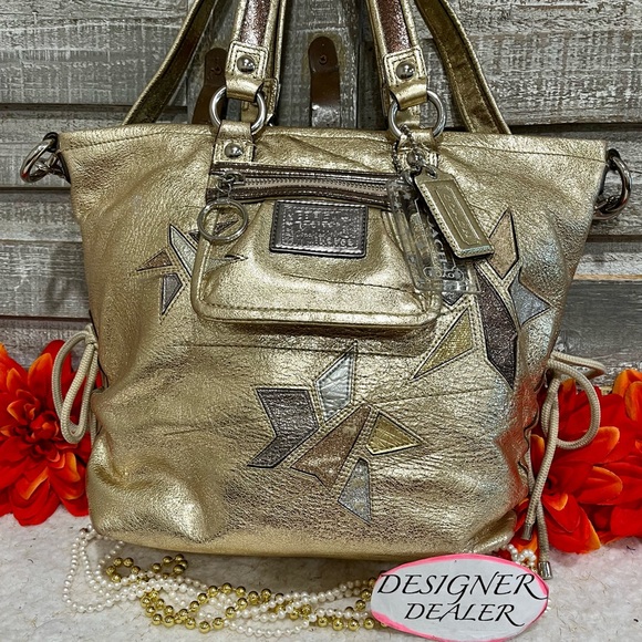 Authentic COACH POPPY Gold Star Shoulder Tote 16050 - Picture 2 of 12